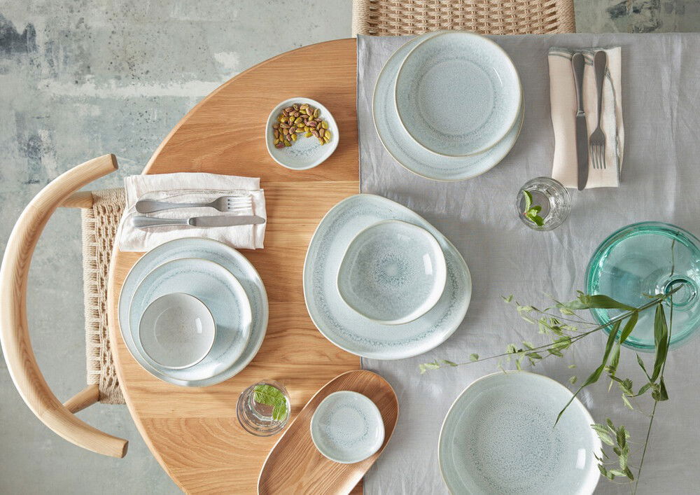 Elevate your kitchen with timeless dinnerware for 40% off on Denby