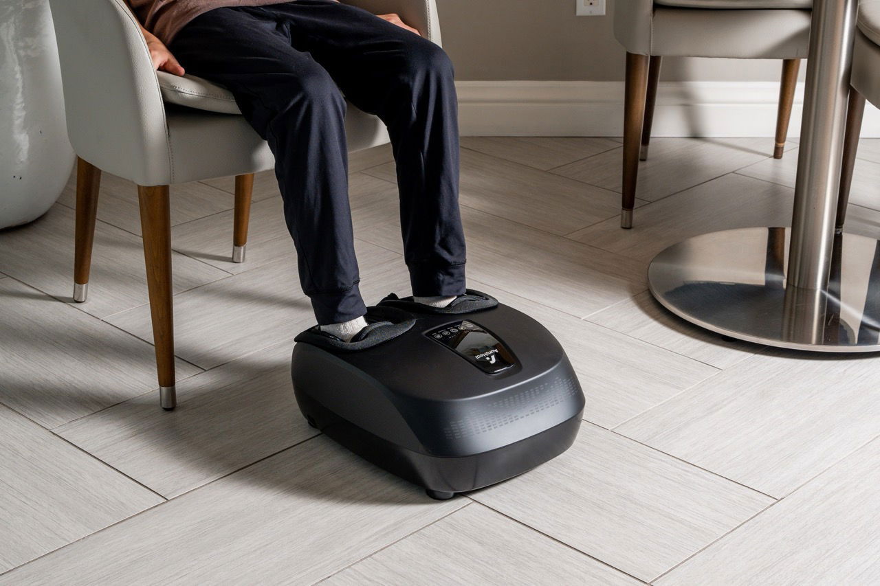 Cure foot pain and relieve stress with a shiatsu foot massager